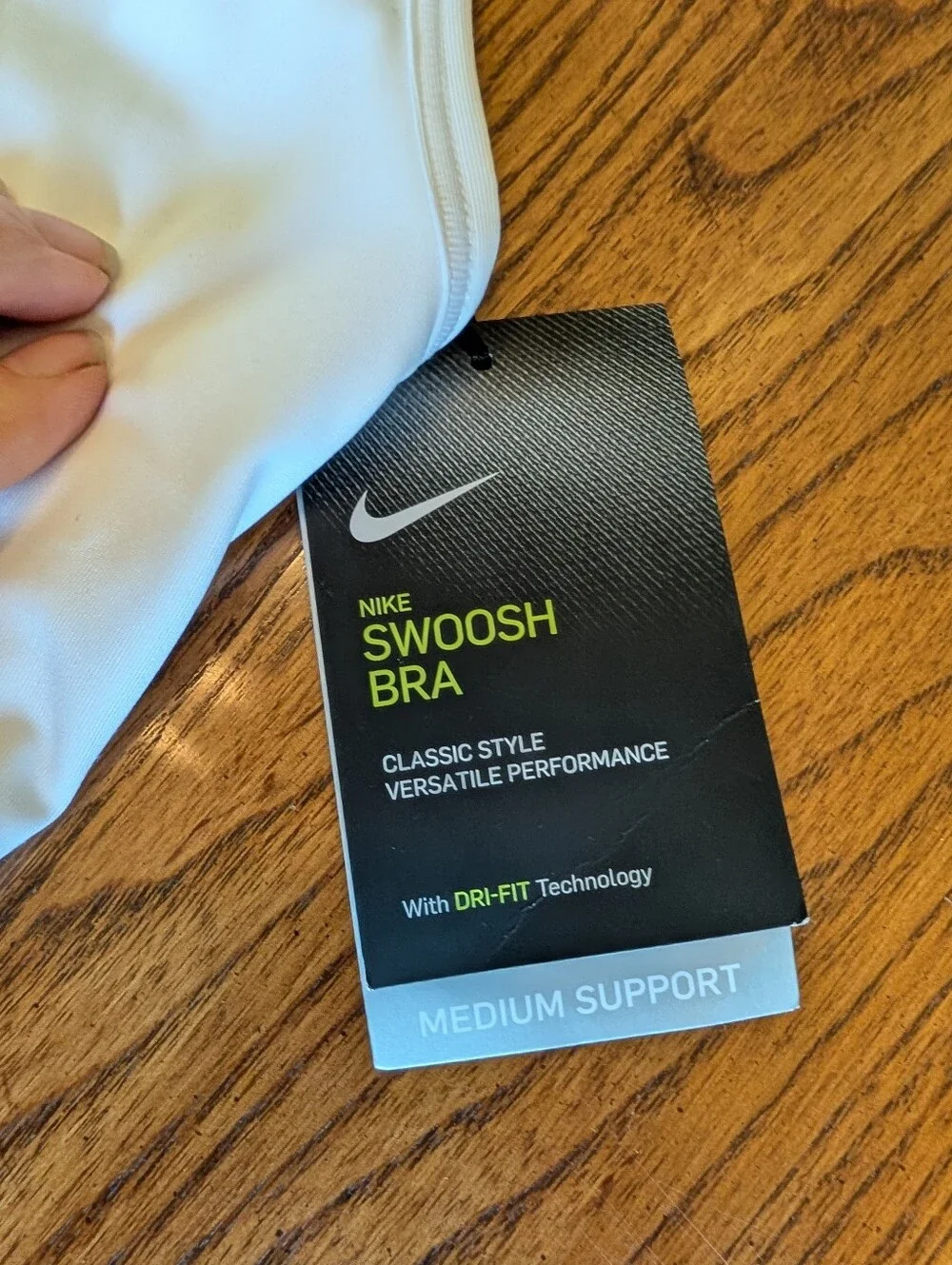 Nike Dri-FIT Swoosh Medium Support Sports Bra NWT White Women's Large